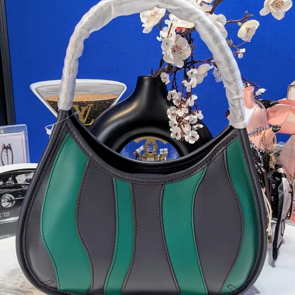 Coach Ergo Bag In Wavy Stripe Up crafted Leather - Midnight Navy And Green🔥